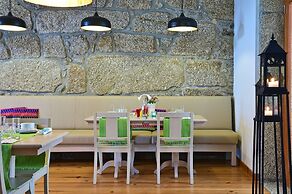Solar Egas Moniz Charming House & Local Experiences