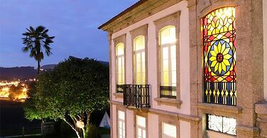 Solar Egas Moniz Charming House & Local Experiences