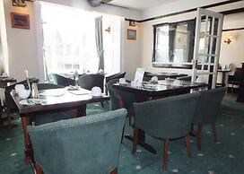 Yarn Market Hotel