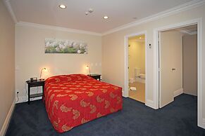 Tuakau Hotel
