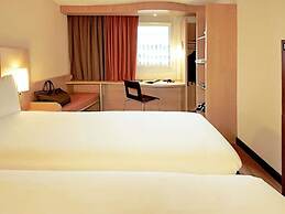 ibis Soissons Hotel