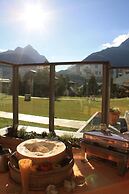 Chesa Surlej Hotel