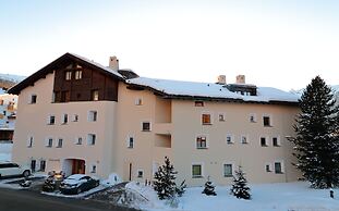 Chesa Surlej Hotel