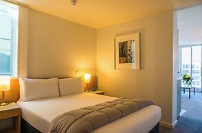 Astelia Apartment Hotel