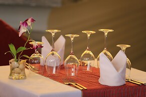 Popular Boutique Hotel