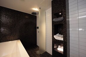 Clarion Hotel Sense