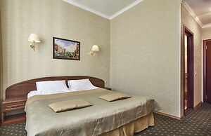 Sokol Hotel
