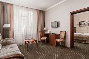 Sokol Hotel