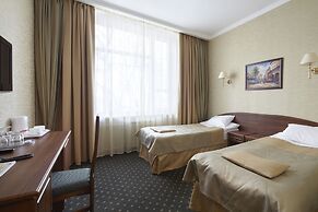 Sokol Hotel
