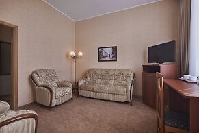 Sokol Hotel