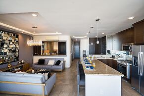 Pinnacle Resorts 180