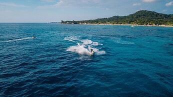 Infinity Bay Spa & Beach Resort