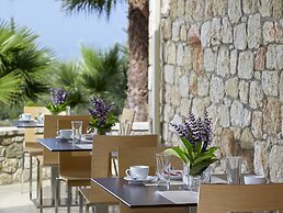 Anaxo Resort