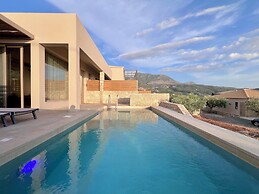 Anaxo Resort