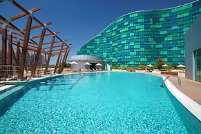 Millennium Al Rawdah Hotel