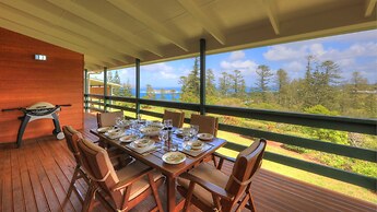 Endeavour Lodge