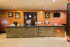 Tavisha Hotel