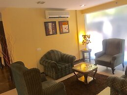Tavisha Hotel