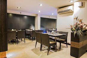 Tavisha Hotel