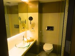 Tavisha Hotel
