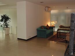 Tavisha Hotel