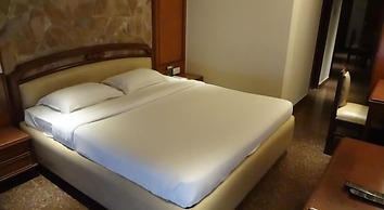 Hotel Royal Garden