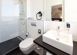 Webers Hotel im Ruhrturm Essen by Accor