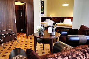 Hotel Baltaci Atrium