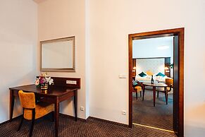 Hotel Baltaci Atrium