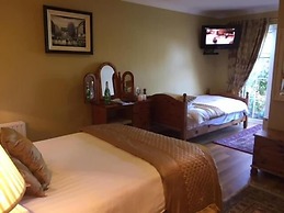 Evergreen B&B
