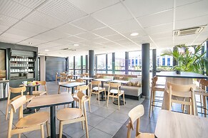 B&B HOTEL Lyon Aéroport St Quentin Fallavier
