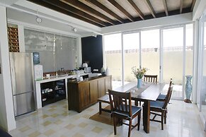 Villa A Villa