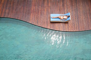 Ossotel Legian Bali