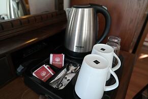 Mytra Hotel