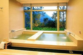 Cedarwood Villa