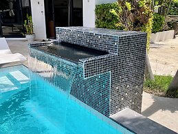 Beluga Boutique Hotel
