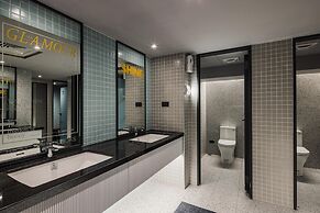 OLAH Poshtel - Taichung Station