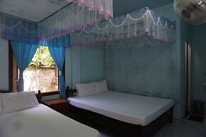 Homestay Bai Huong