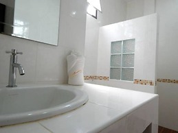 Buathong Place