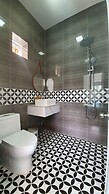 Lighthouse Boutique Hotel