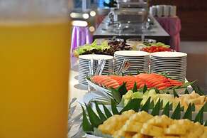 Mayflower Grande Hotel Chiang Mai