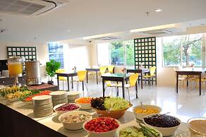 Mayflower Grande Hotel Chiang Mai