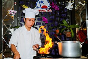 Hoang Sa Hotel