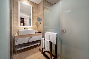 Holiday Beach Hotel Danang