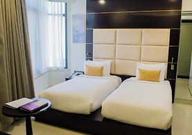 Holiday Beach Hotel Danang
