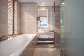Holiday Beach Hotel Danang