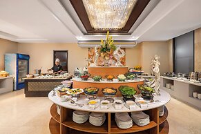 Holiday Beach Hotel Danang