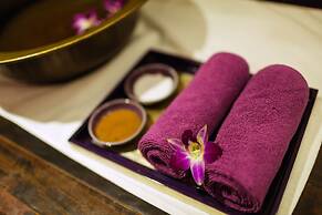 Holiday Beach Hotel Danang