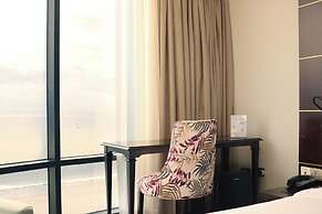 Holiday Beach Hotel Danang