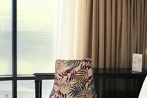 Holiday Beach Hotel Danang